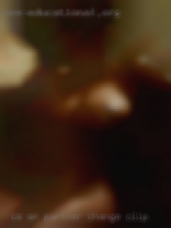 I'm an attractive man looking partner change clip for sex.