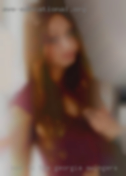New to the area Georgia swingers - looking for fun.